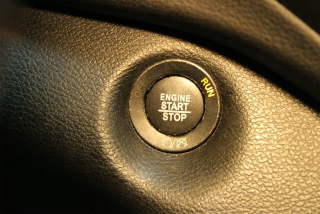 Used 2020 Jeep Cherokee Trailhawk w/ Comfort & Convenience Group image 23