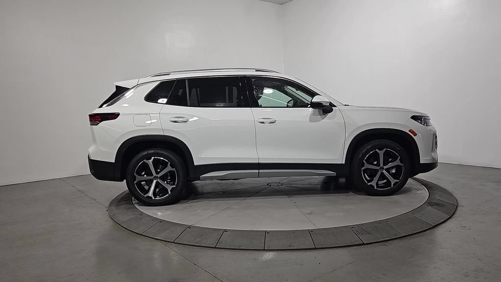 New 2026 Volkswagen Tiguan SE AWD/4WD image 6