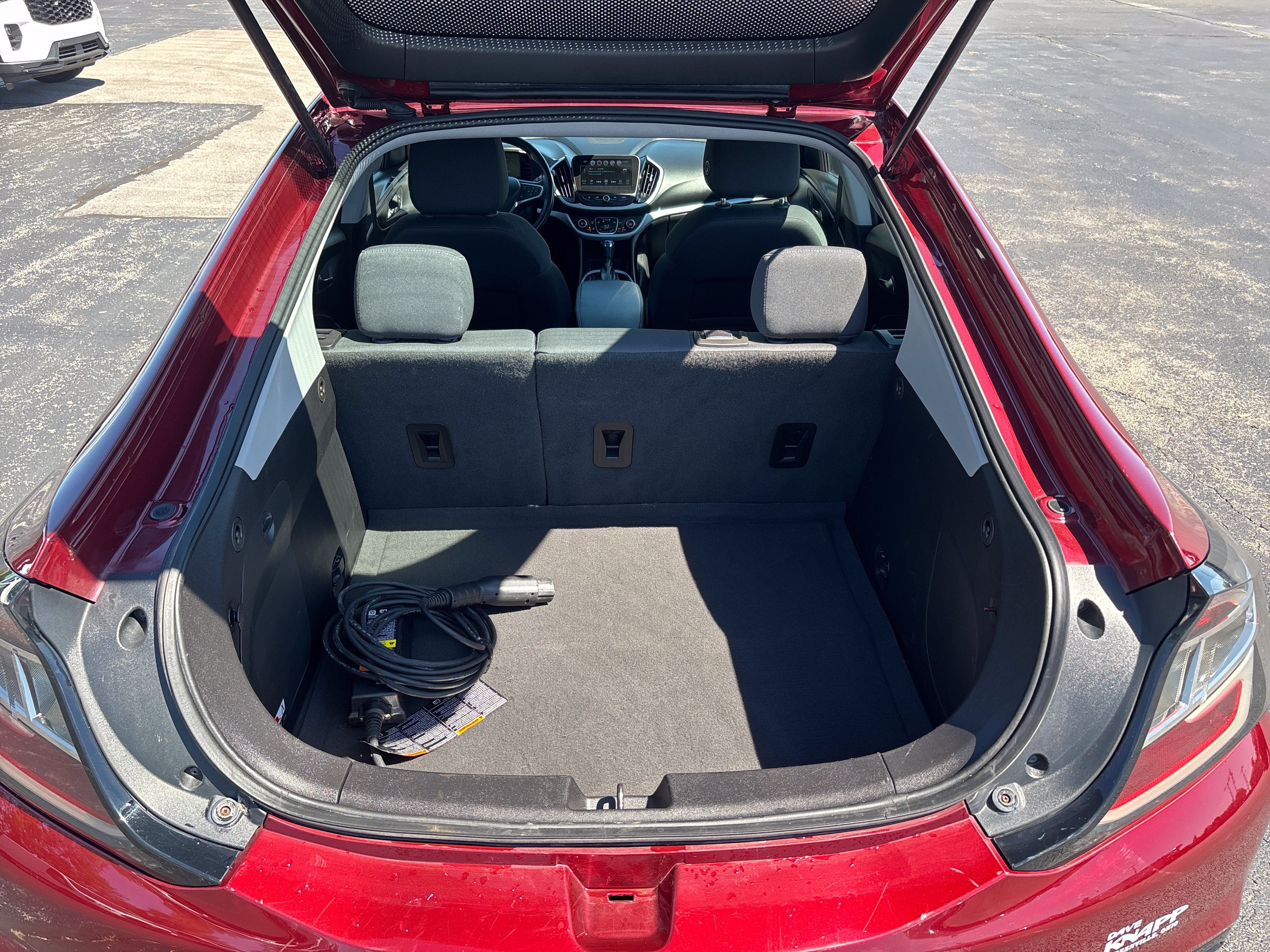 Used 2016 Chevrolet Volt LT w/ Comfort Package FWD image 27