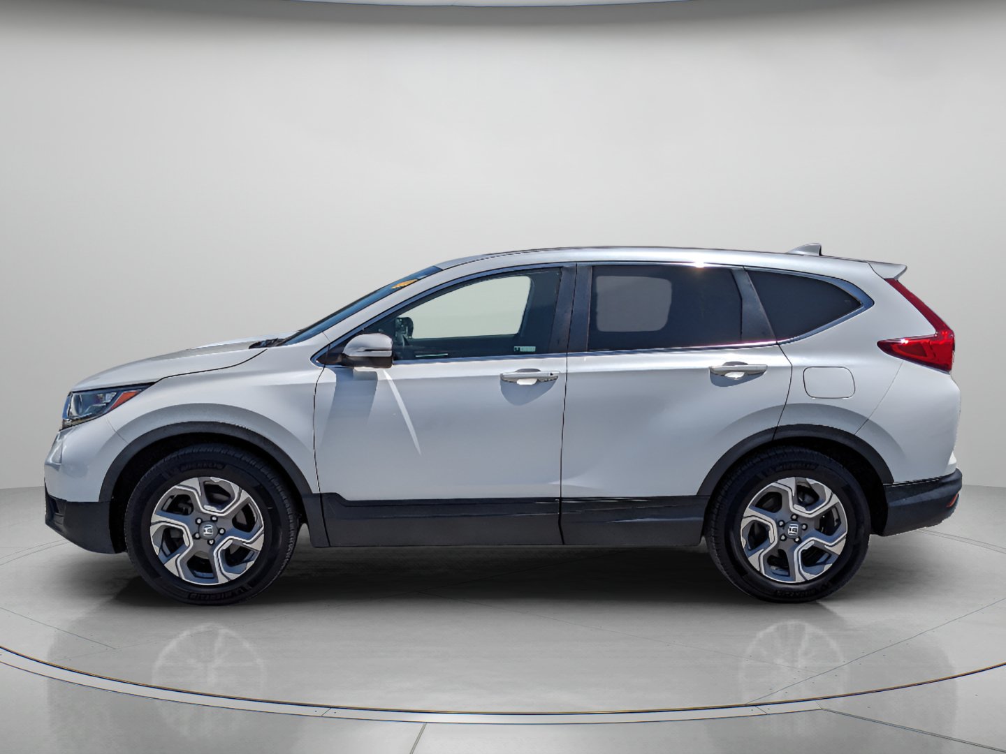 Used 2019 Honda CR-V EX image 5