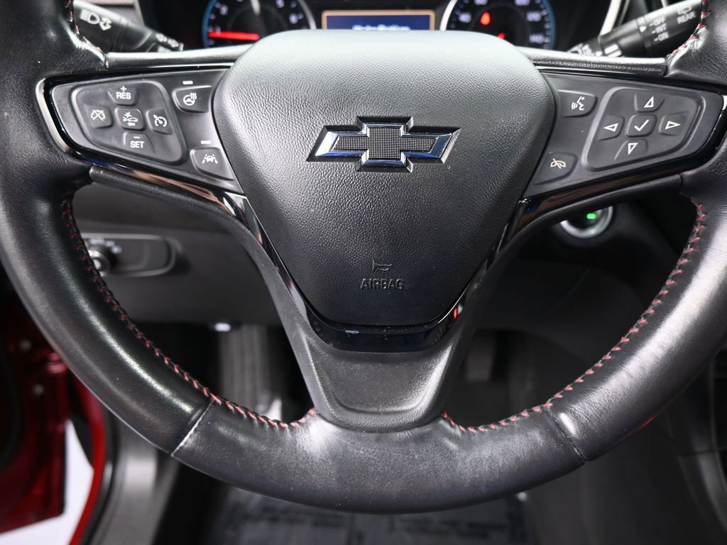 Used 2022 Chevrolet Equinox RS w/ RS Leather Package image 39