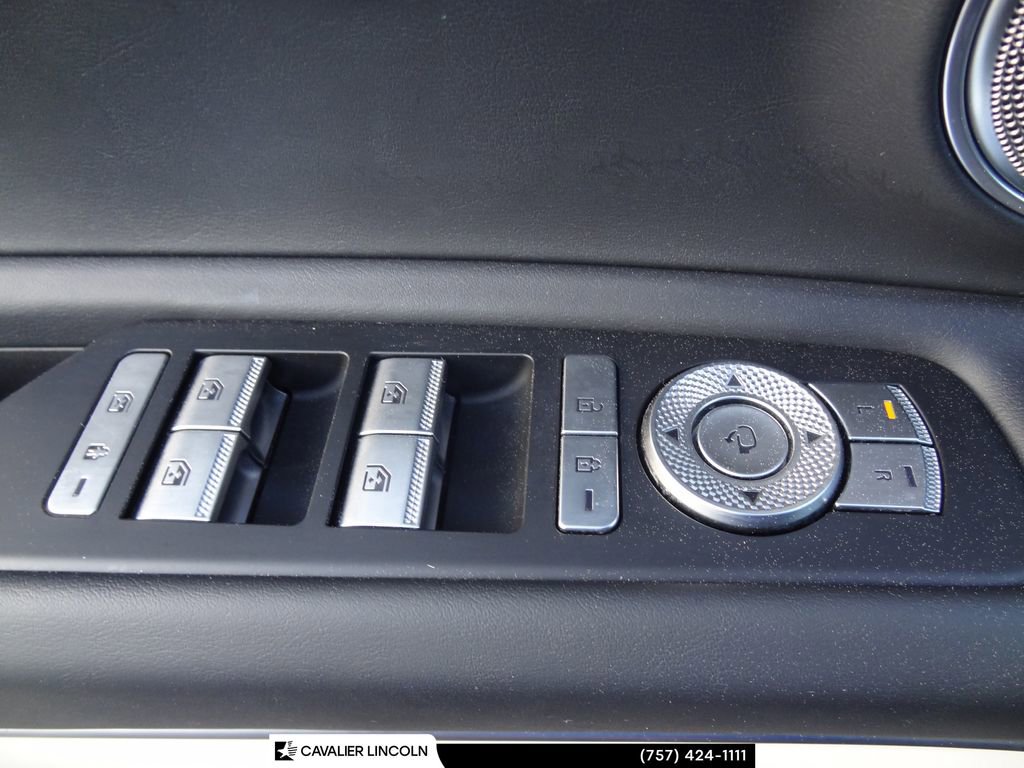 Used 2021 Genesis GV80 2.5T w/ Advanced Package 02 image 19