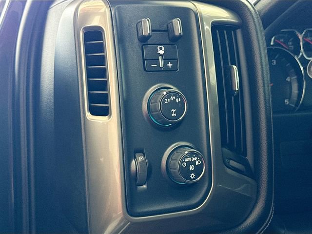 Used 2018 Chevrolet Silverado 3500 High Country w/ Duramax Plus Package image 11