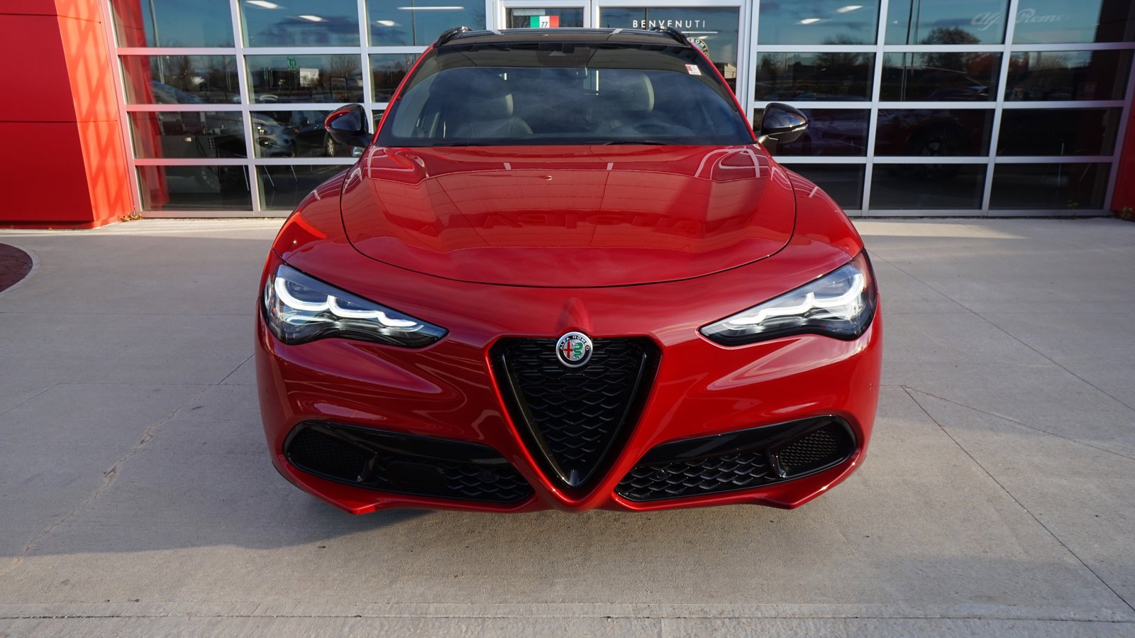 New 2024 Alfa Romeo Stelvio Sprint image 3