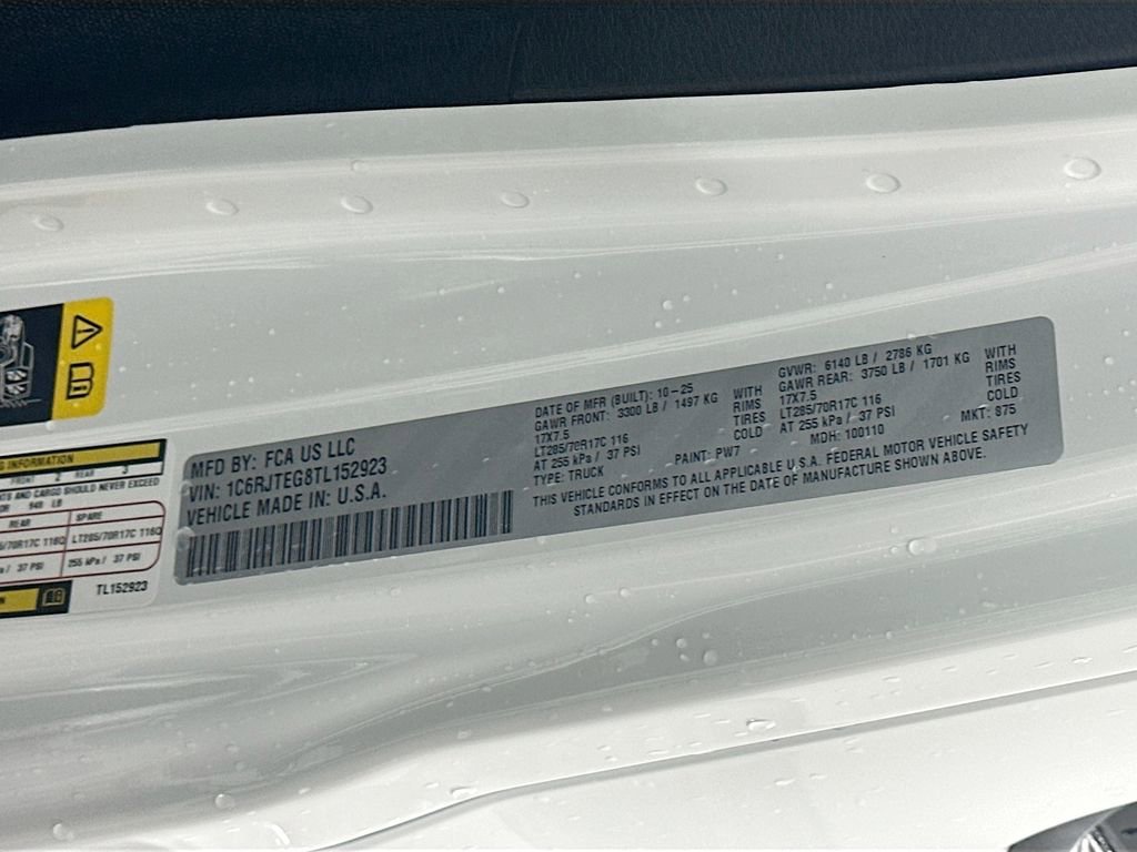 New 2026 Jeep Gladiator Mojave w/ Technology Group image 19