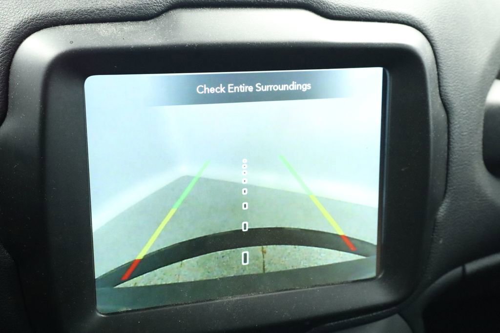 Used 2022 Jeep Renegade Latitude w/ Convenience Group AWD/4WD image 47