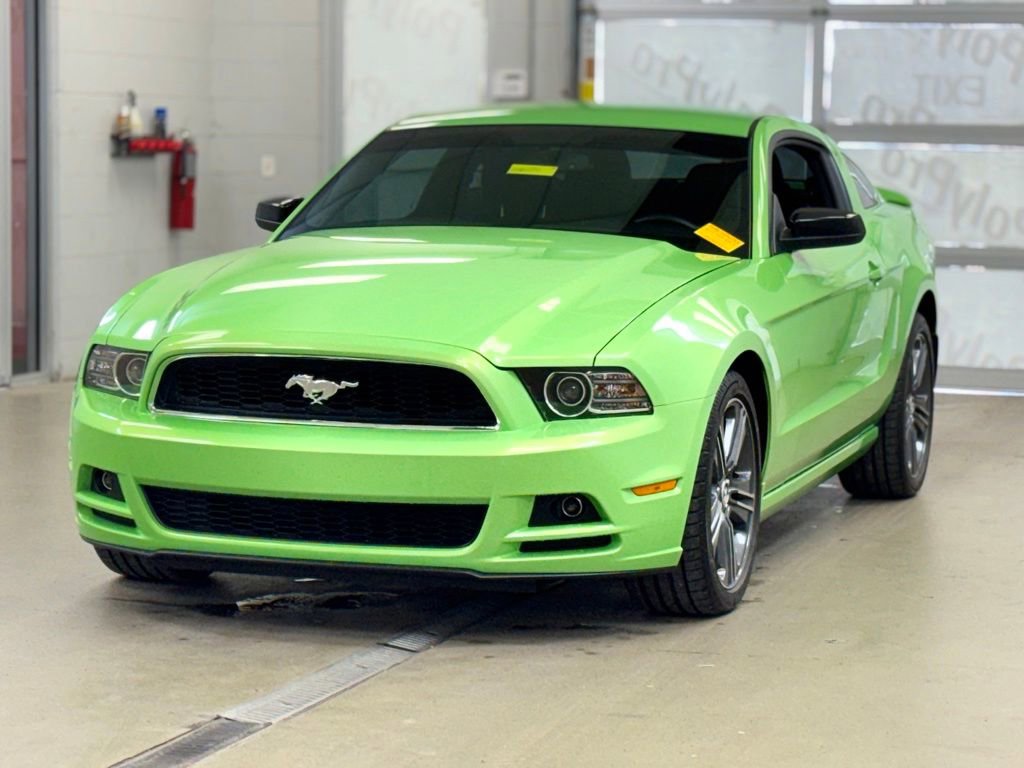 Used 2014 Ford Mustang Coupe w/ V6 Performance Package RWD image 3