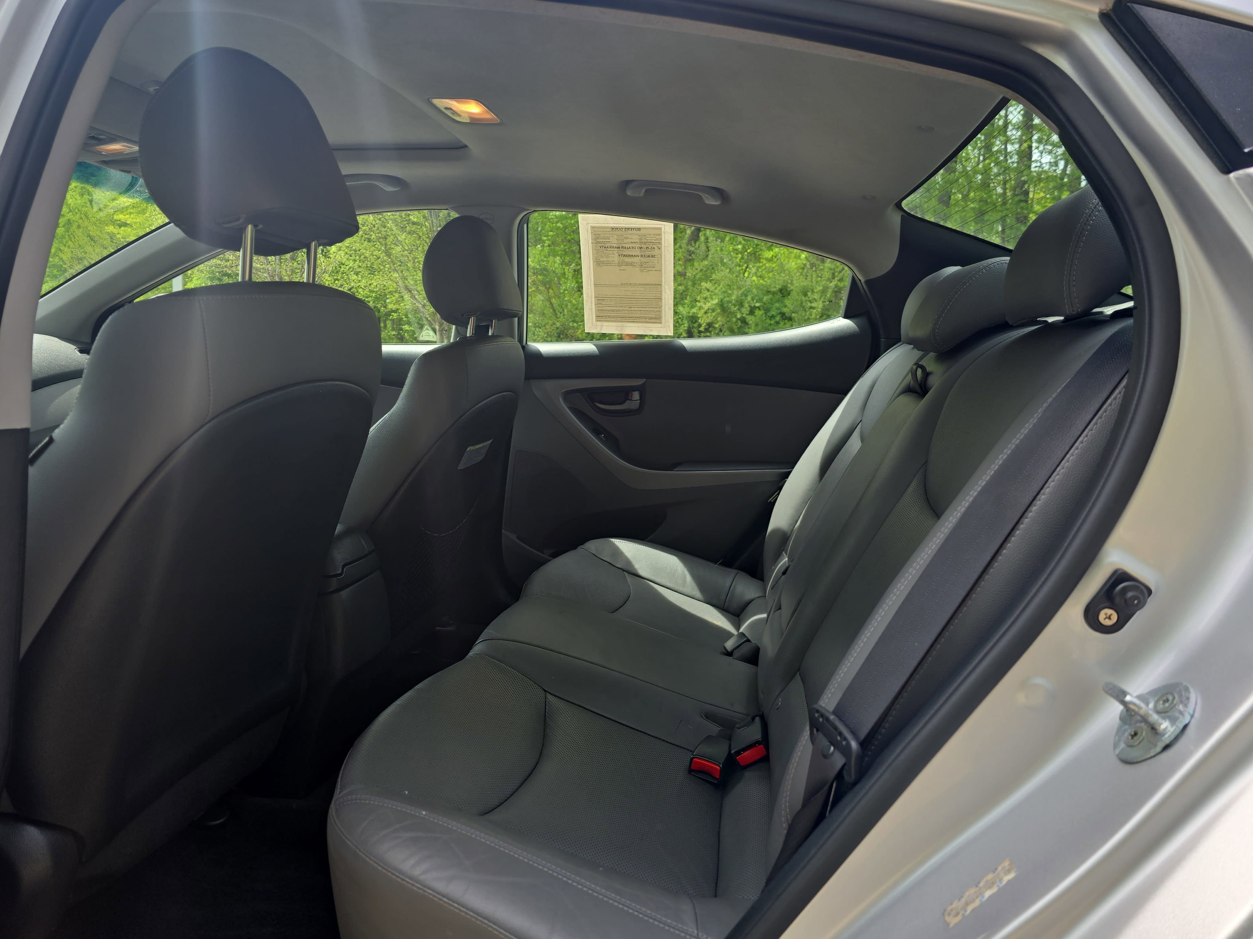 Used 2015 Hyundai Elantra Sport FWD image 13