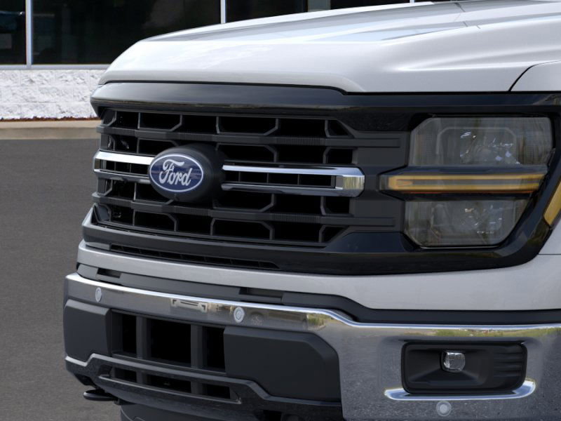 New 2025 Ford F150 XLT w/ Equipment Group 303A High image 17