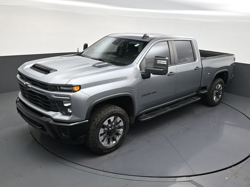 Used 2024 Chevrolet Silverado 2500 Custom w/ Custom Value Package image 12