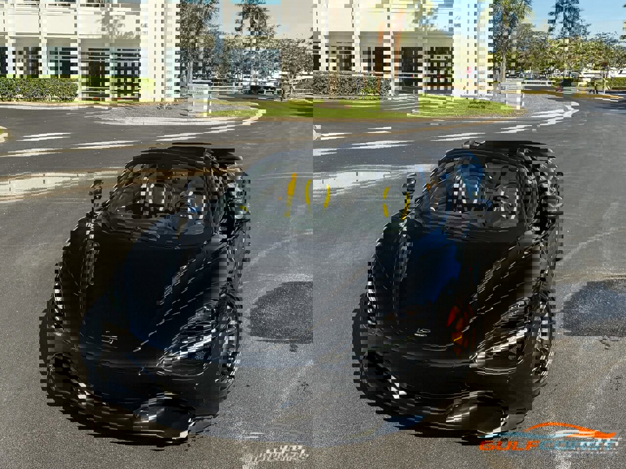 Used 2022 McLaren 720S Performance image 8