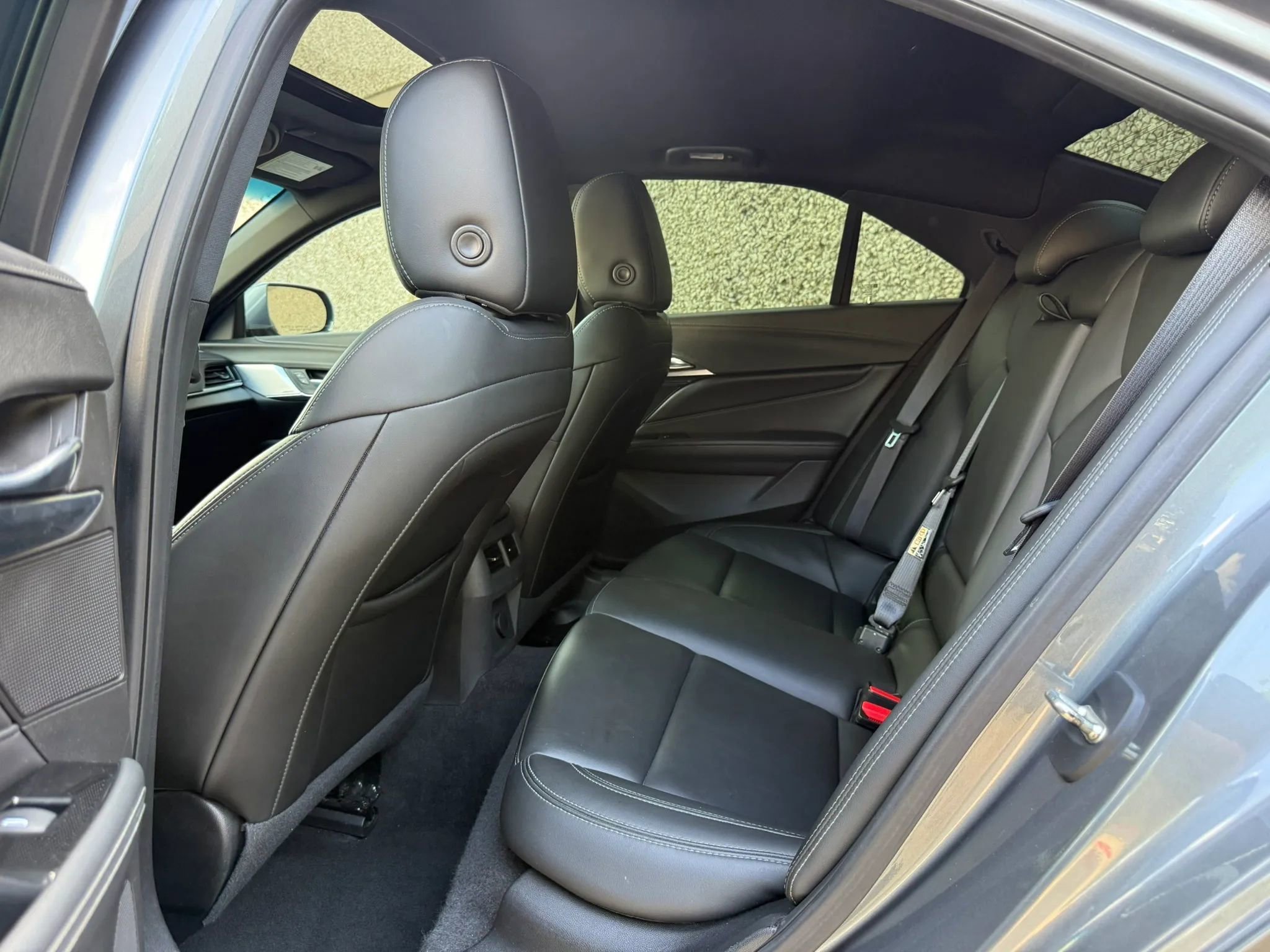 Used 2021 Cadillac CT4 Luxury w/ Sun And Sound Package RWD image 11