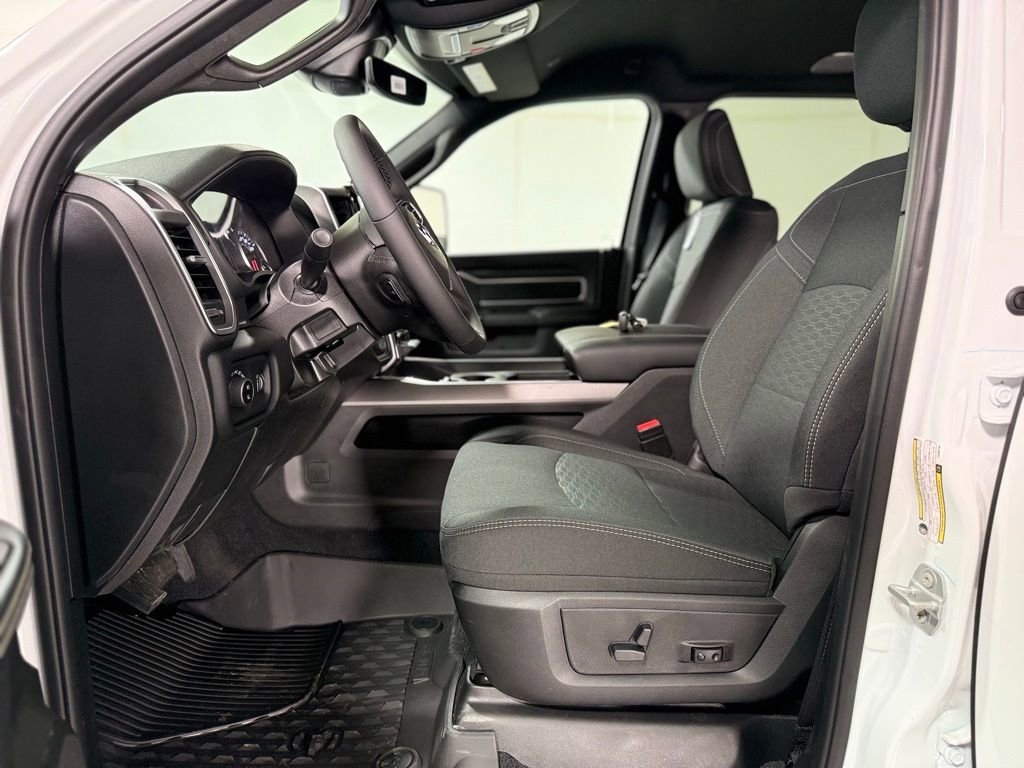 New 2026 RAM 3500 Big Horn image 10