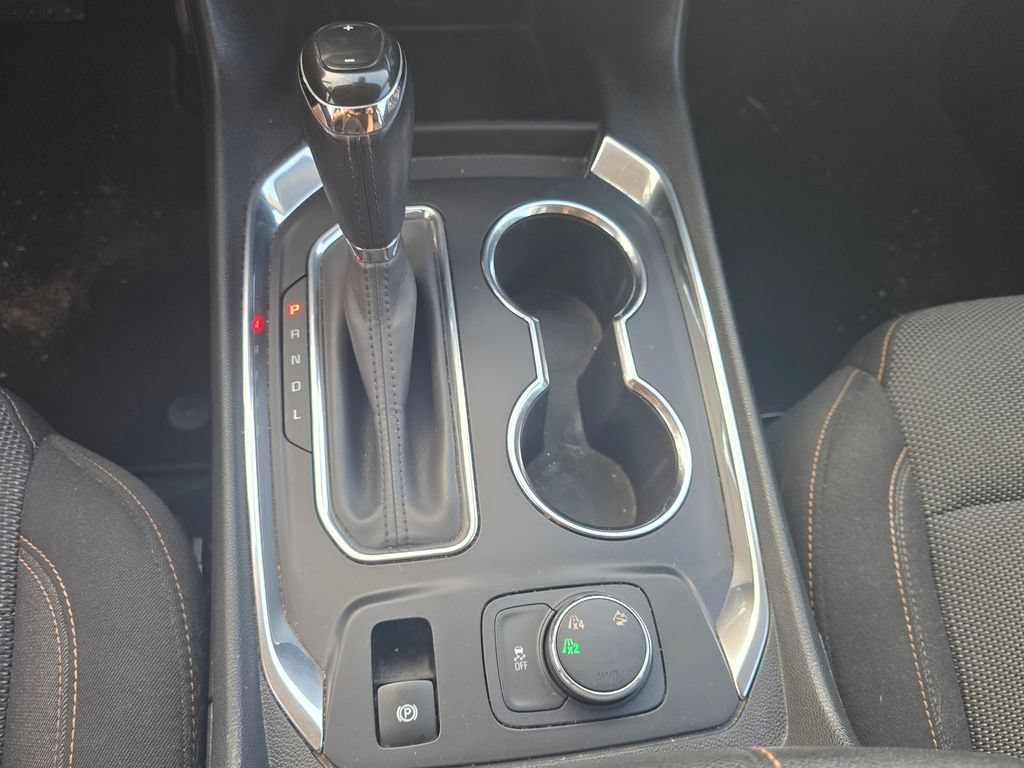 Used 2020 Chevrolet Traverse LT AWD/4WD image 34