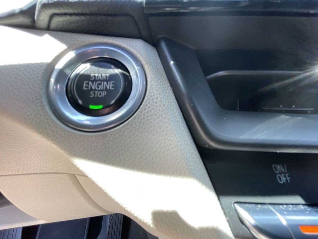 Certified 2024 Cadillac CT4 Premium Luxury AWD/4WD image 15