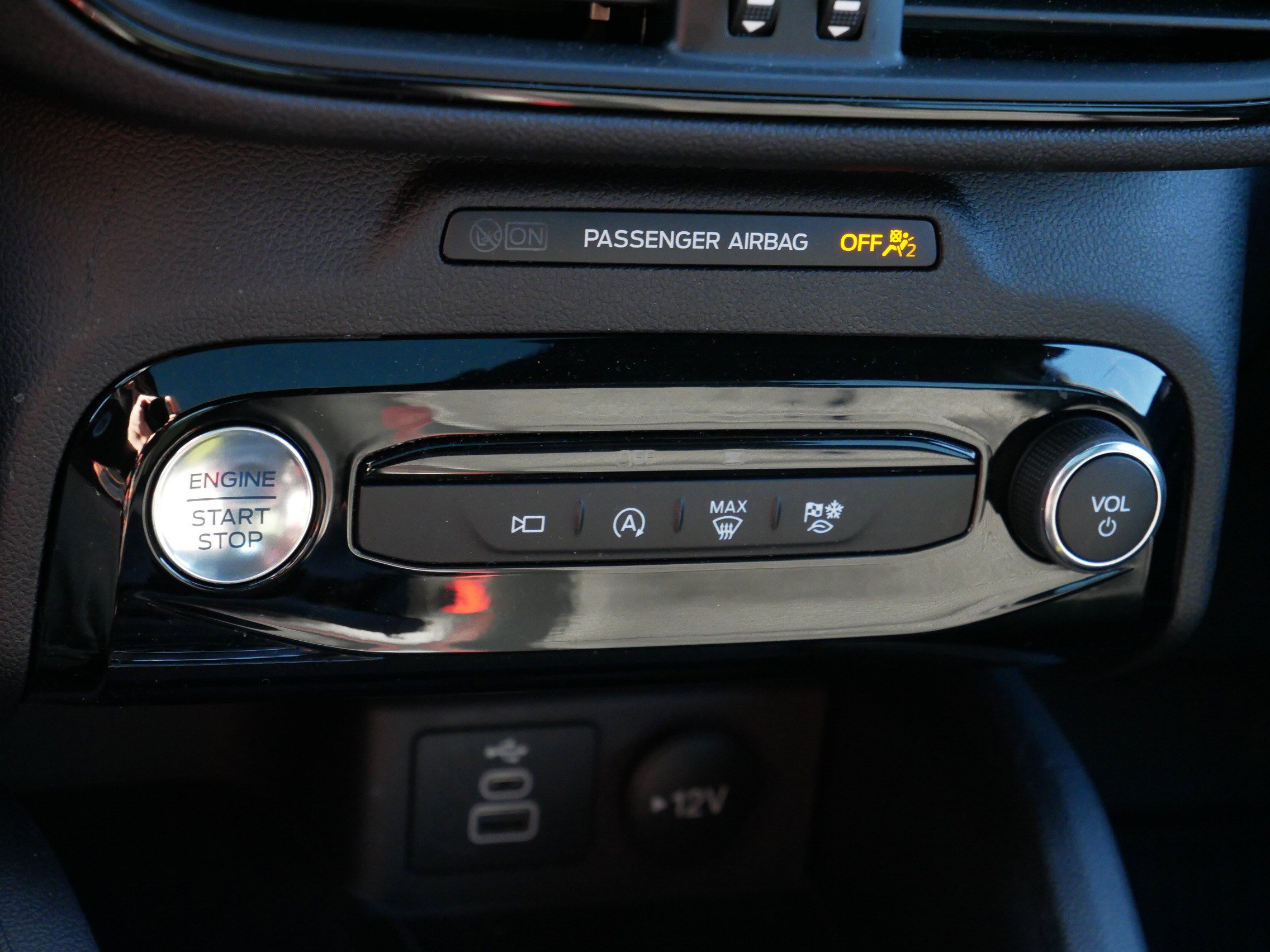 Used 2025 Ford Escape ST-Line Select w/ Tech Pack #2 image 30