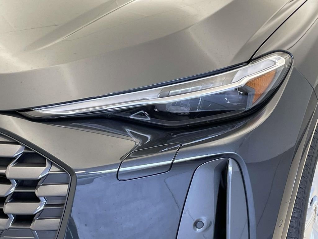 New 2025 Audi Q5 Premium Plus image 14