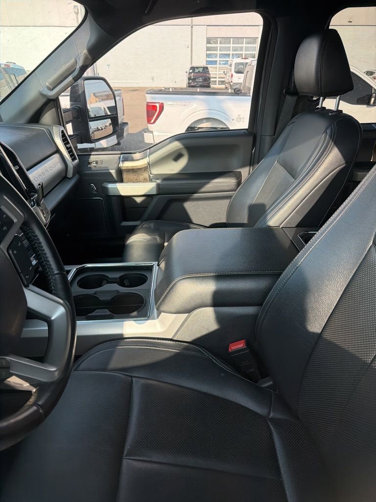 Used 2022 Ford F250 Lariat w/ Tremor Off-Road Package image 13