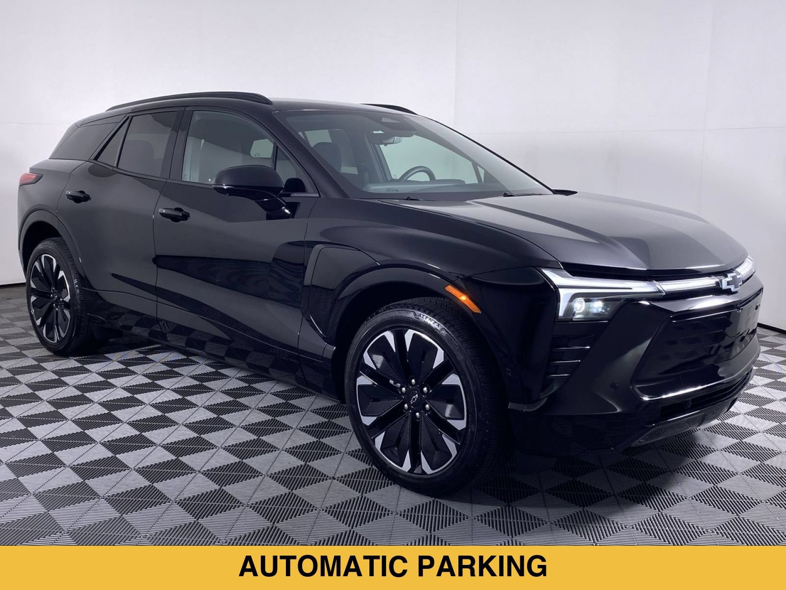 Certified 2026 Chevrolet Blazer EV RS w/ Super Cruise Package AWD/4WD image 18