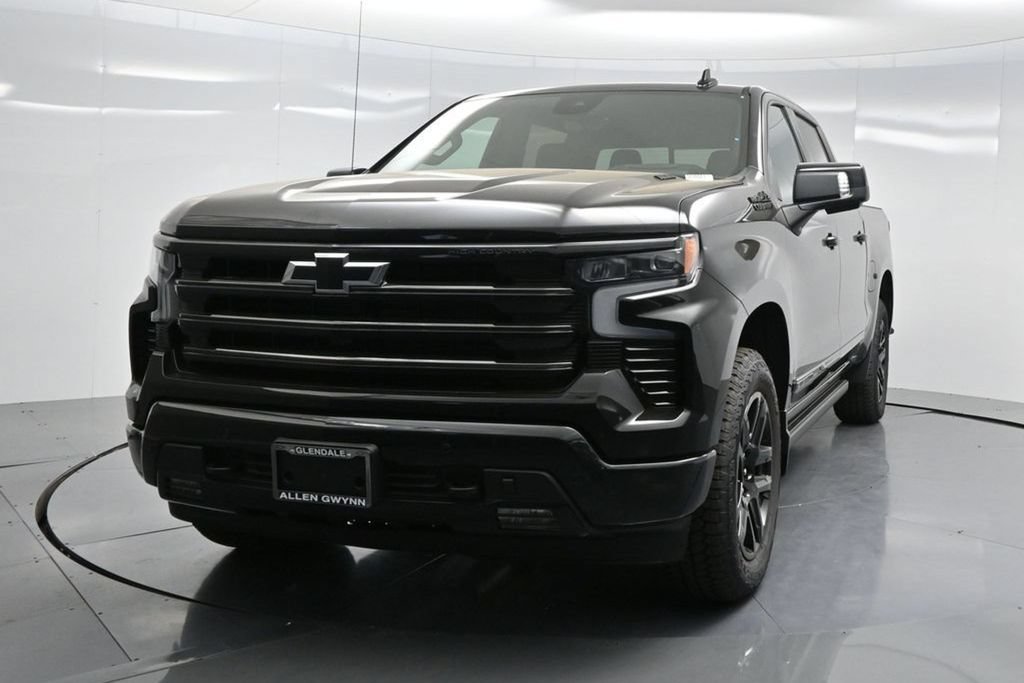 New 2025 Chevrolet Silverado 1500 High Country w/ Midnight Edition AWD/4WD image 44