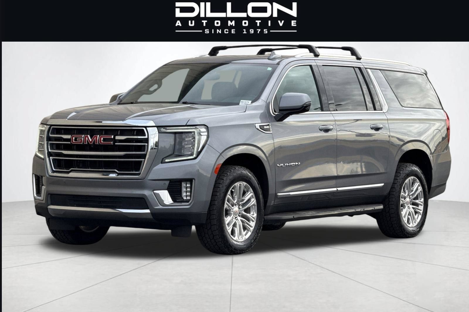 Used 2022 GMC Yukon XL SLT w/ SLT Premium Package AWD/4WD image 8