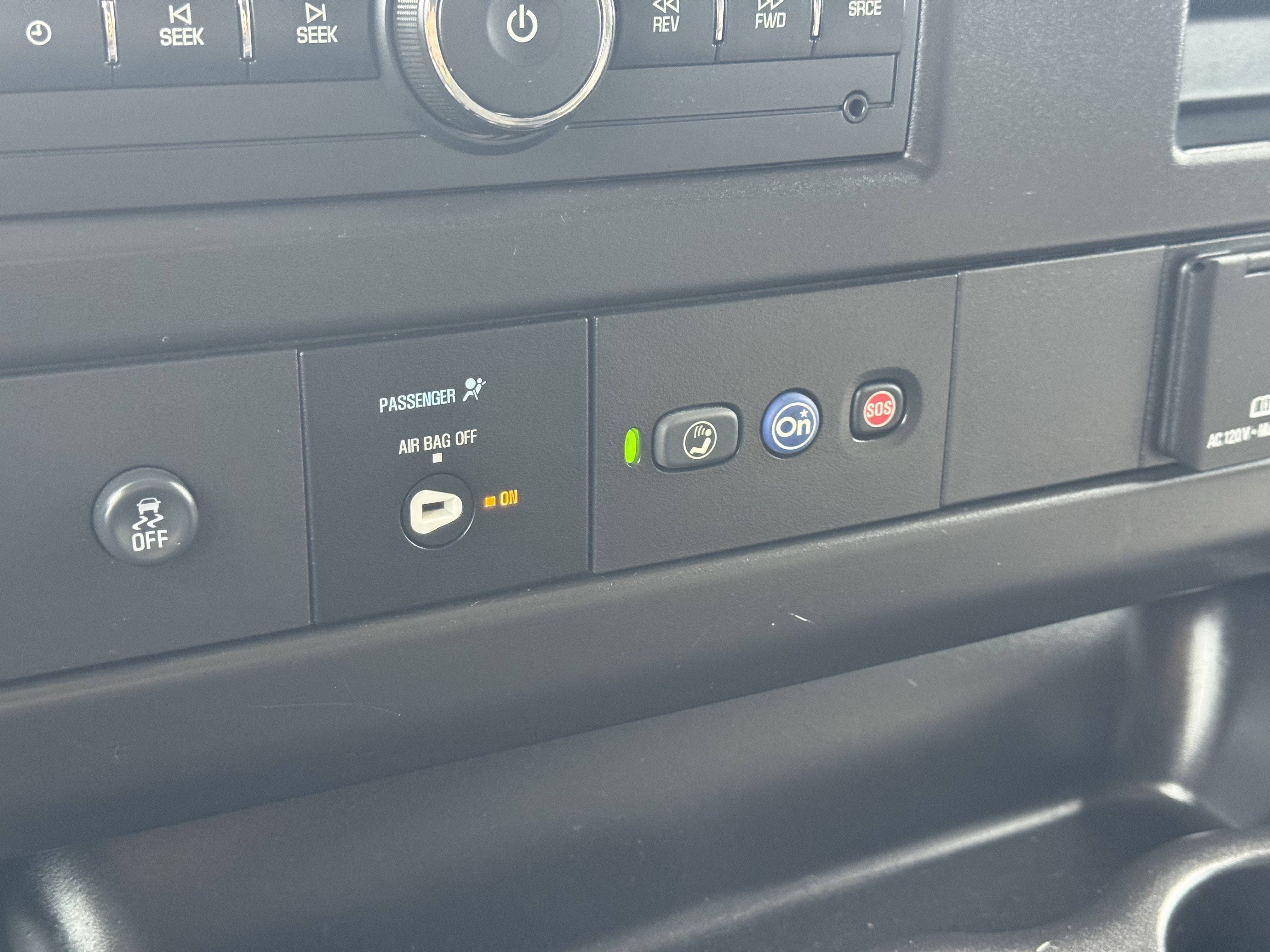 Used 2023 Chevrolet Express 3500 LS image 24