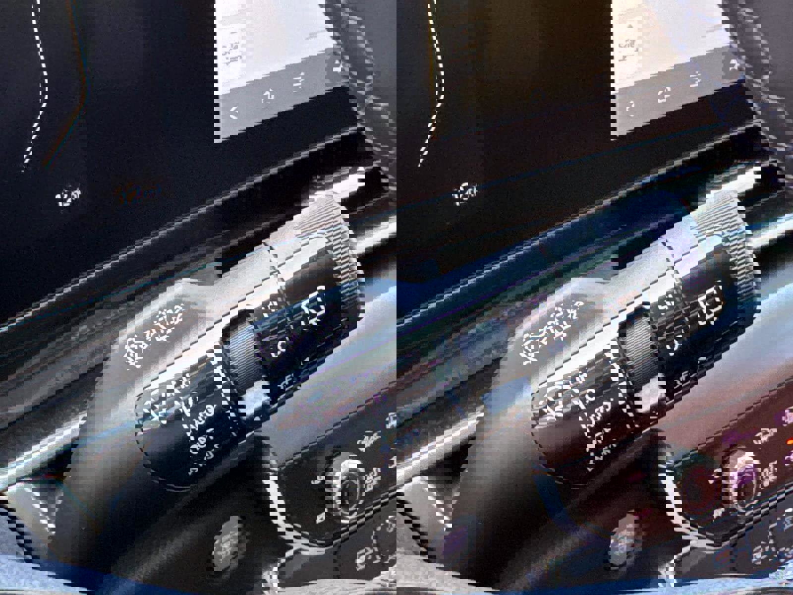 New 2026 Kia Carnival SX w/ SX Dark Edition Package image 31