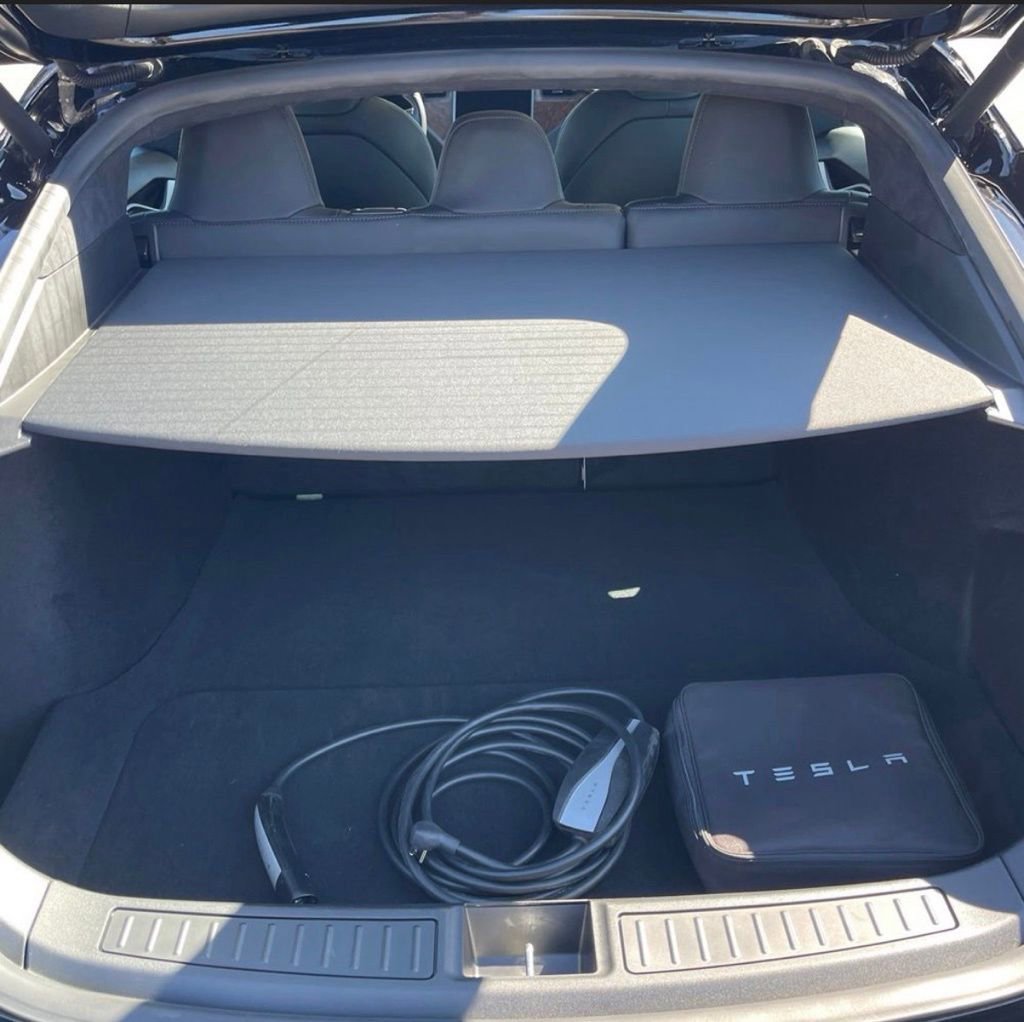 Used 2020 Tesla Model S Long Range Plus image 20