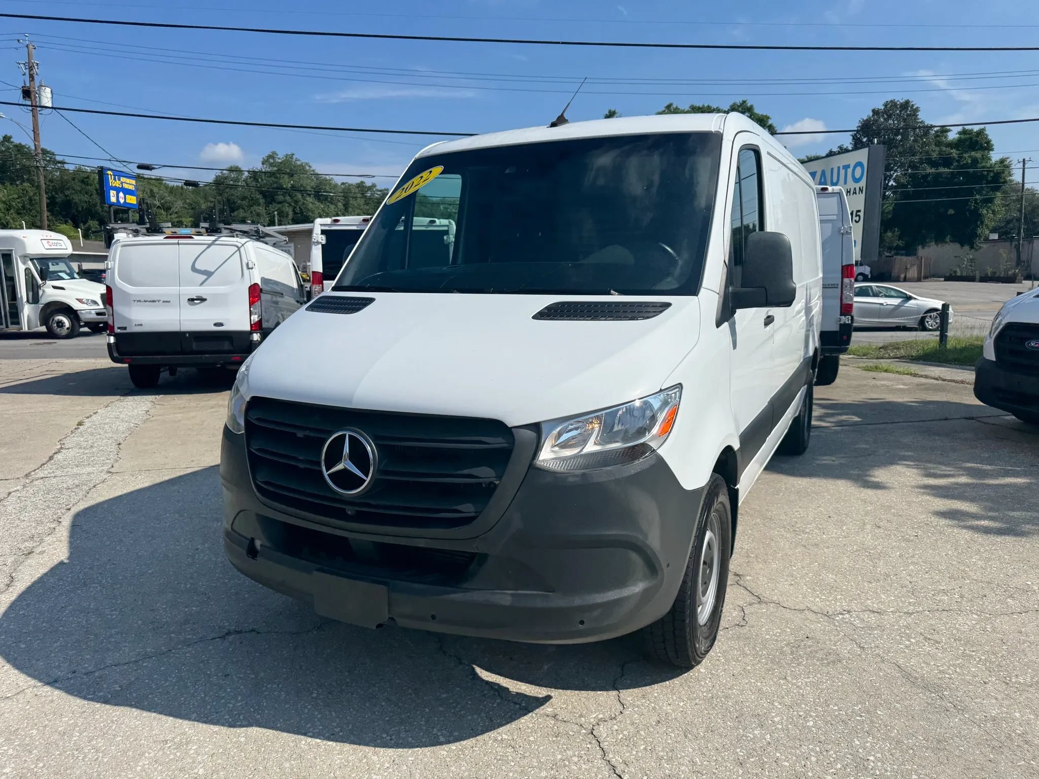Used 2022 Mercedes-Benz Sprinter 1500 image 5