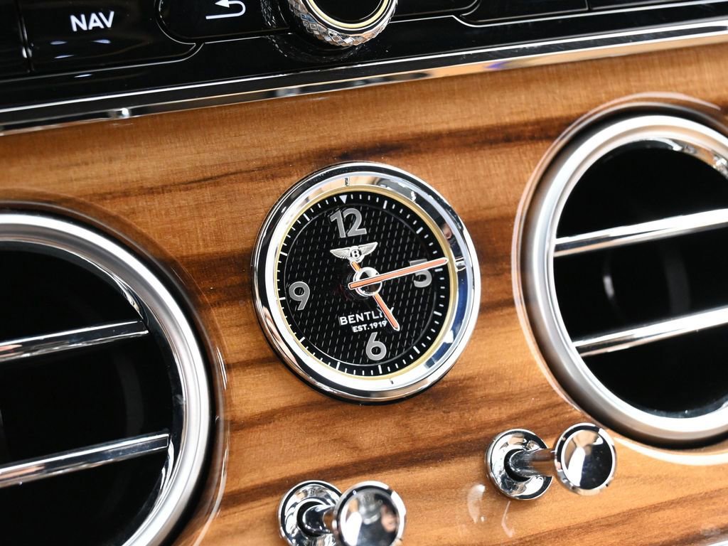 Used 2024 Bentley Continental GT AWD/4WD image 23