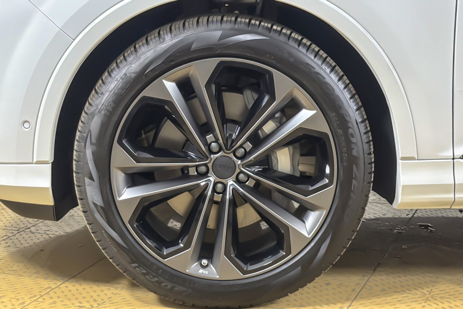 New 2026 Audi Q7 Premium Plus AWD/4WD image 25
