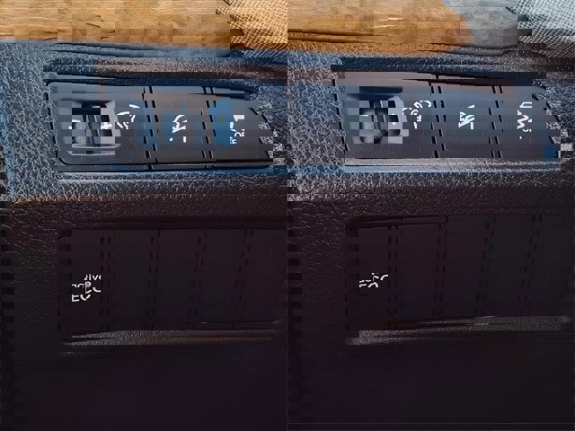 Used 2015 Hyundai Santa Fe Sport w/ Option Group 02 image 22