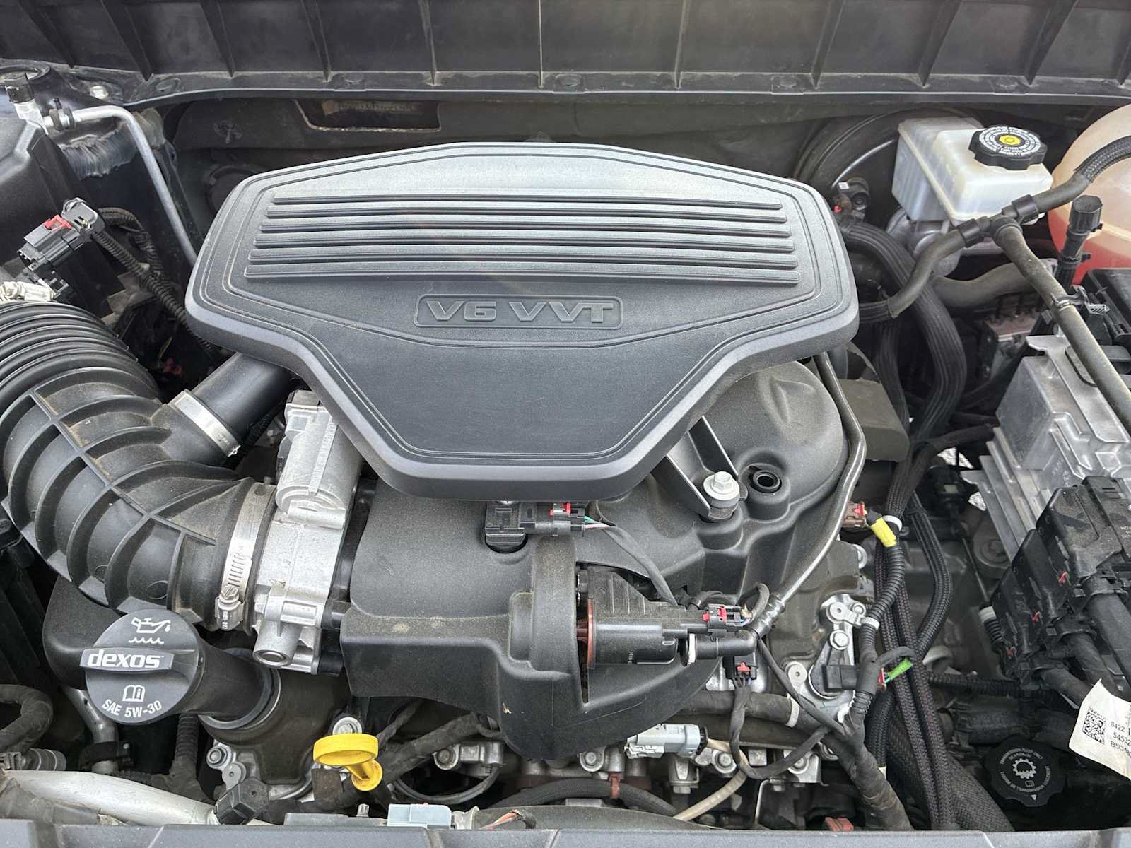 Used 2018 GMC Acadia SLT AWD/4WD image 17