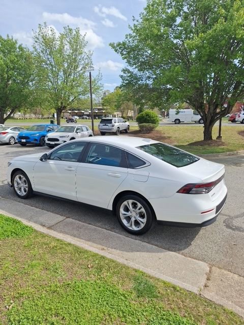 Used 2023 Honda Accord LX image 6