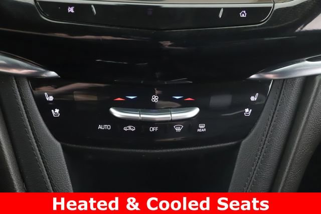 Used 2022 Cadillac XT6 Sport w/ Technology Package image 4