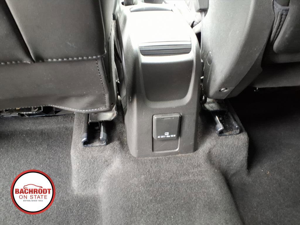 Used 2019 Buick Encore Essence w/ Experience Buick Package FWD image 28