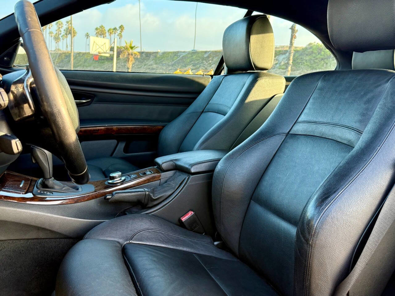 Used 2008 BMW 335i Convertible w/ Premium Pkg image 16