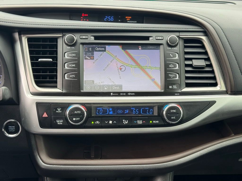 Used 2018 Toyota Highlander XLE image 20