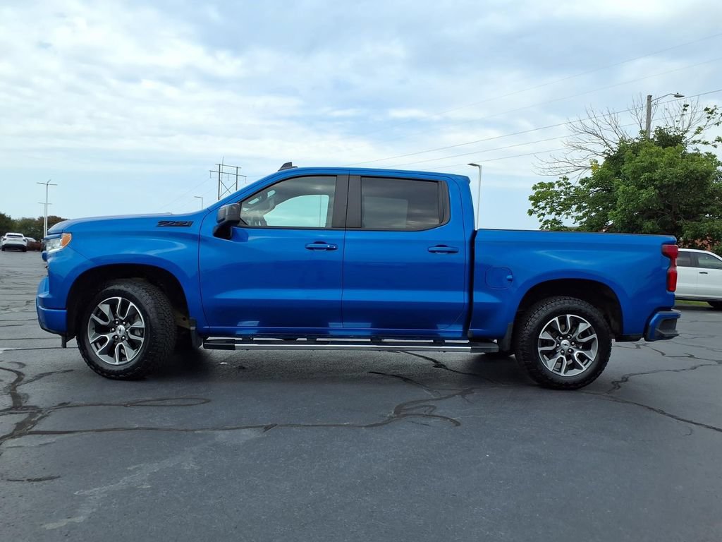 Used 2023 Chevrolet Silverado 1500 RST AWD/4WD image 29