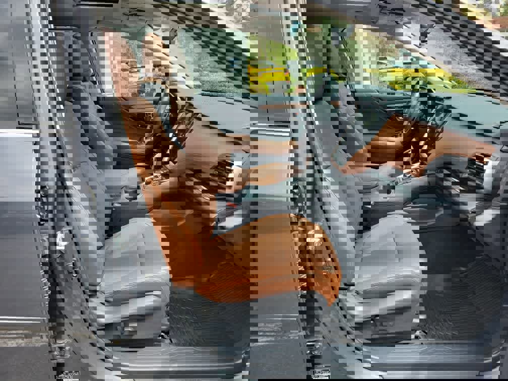 Used 2021 Subaru Outback Touring XT image 32