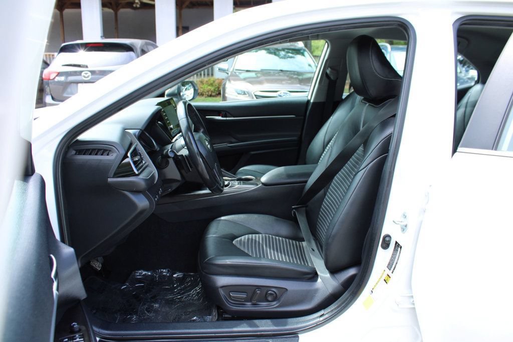 Used 2023 Toyota Camry SE FWD image 13