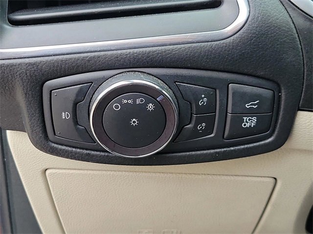 Used 2019 Ford Edge Titanium w/ Equipment Group 301A image 33