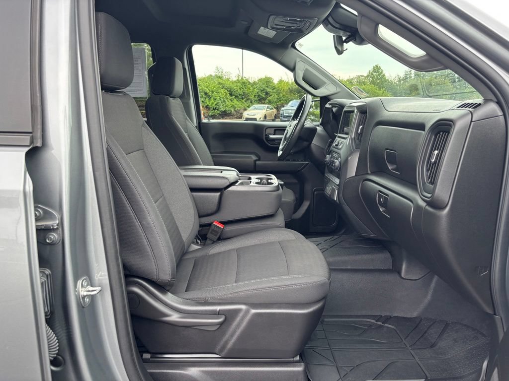 Used 2024 Chevrolet Silverado 1500 Custom AWD/4WD image 21