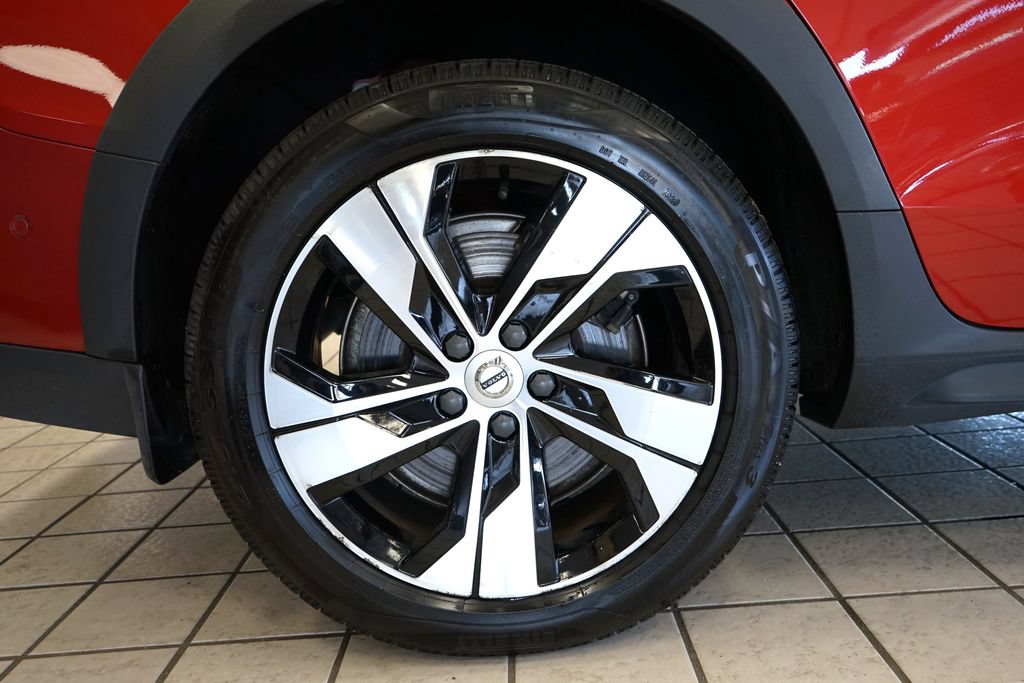 Used 2022 Volvo V60 T5 Cross Country AWD/4WD image 57
