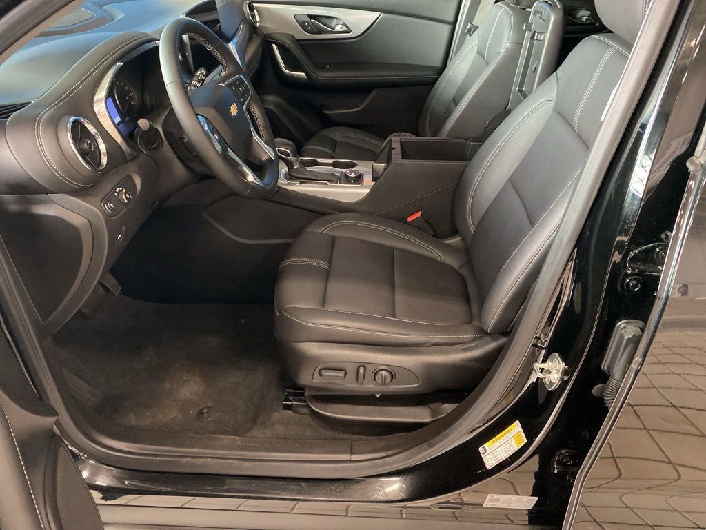 Used 2024 Chevrolet Blazer LT w/ LPO, Floor Liner Package image 8