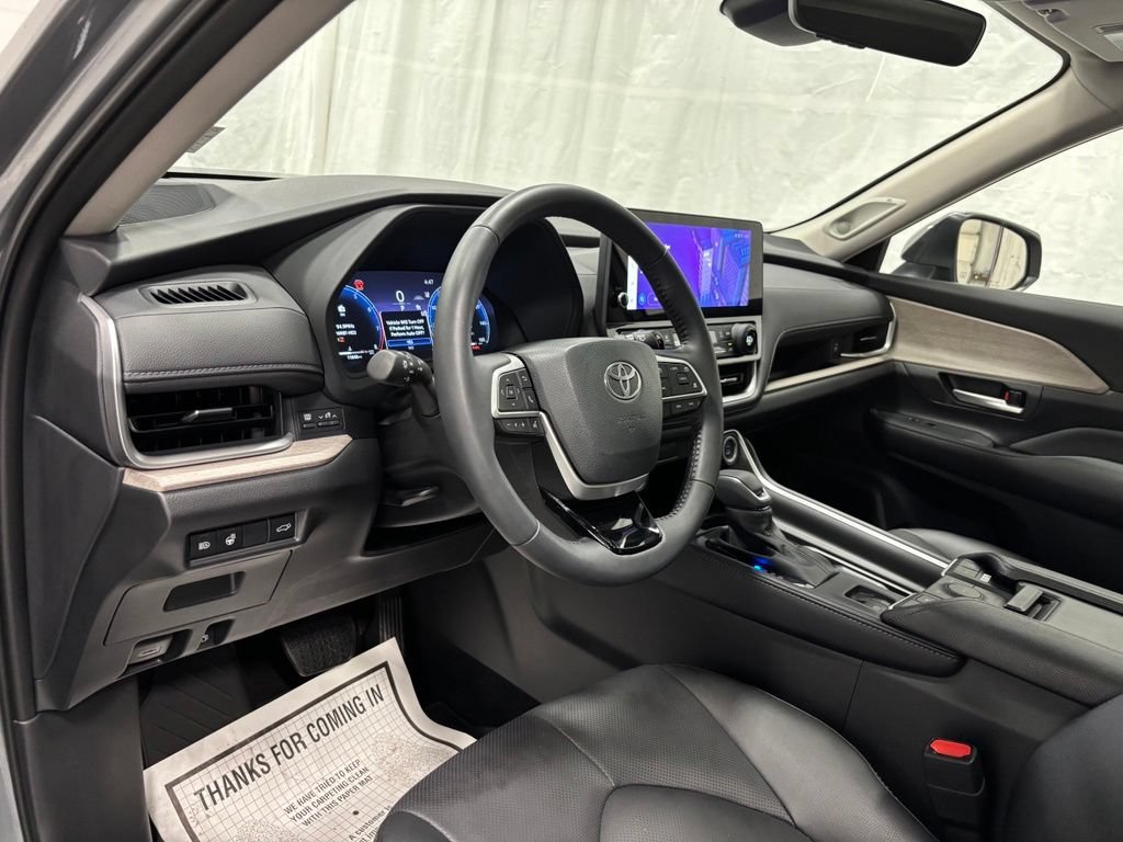 Used 2026 Toyota Grand Highlander AWD image 15
