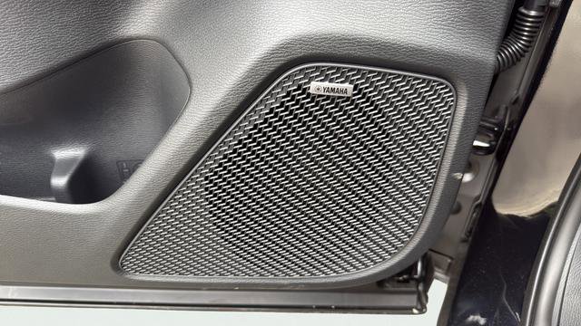 New 2026 Mitsubishi Outlander ES image 11