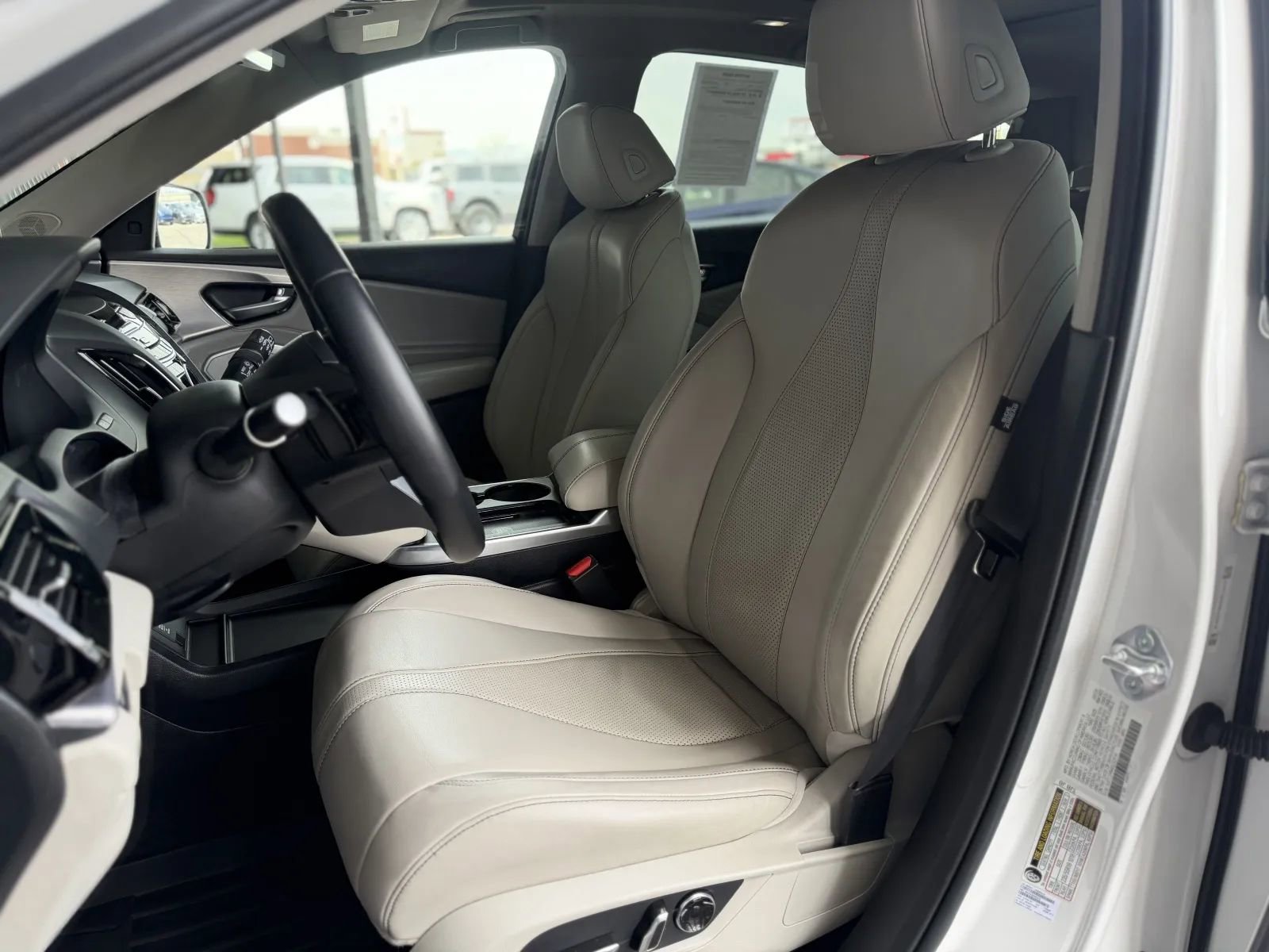 Used 2025 Acura RDX SH-AWD w/ Technology Package image 14