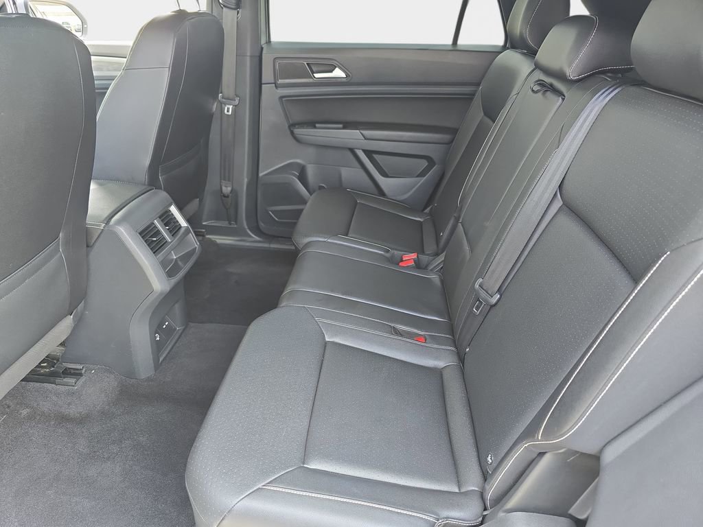 Used 2020 Volkswagen Atlas Cross Sport SE AWD/4WD image 17