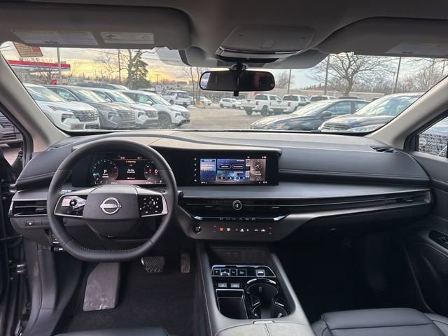 Used 2025 Nissan Murano SV image 20